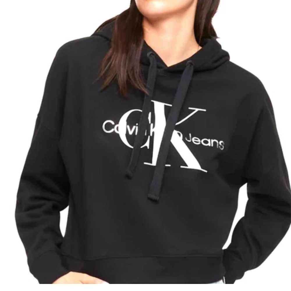 CALVIN KLEIN🔥 Sweatshirt Pullover Hoodie and logo Classic Tee